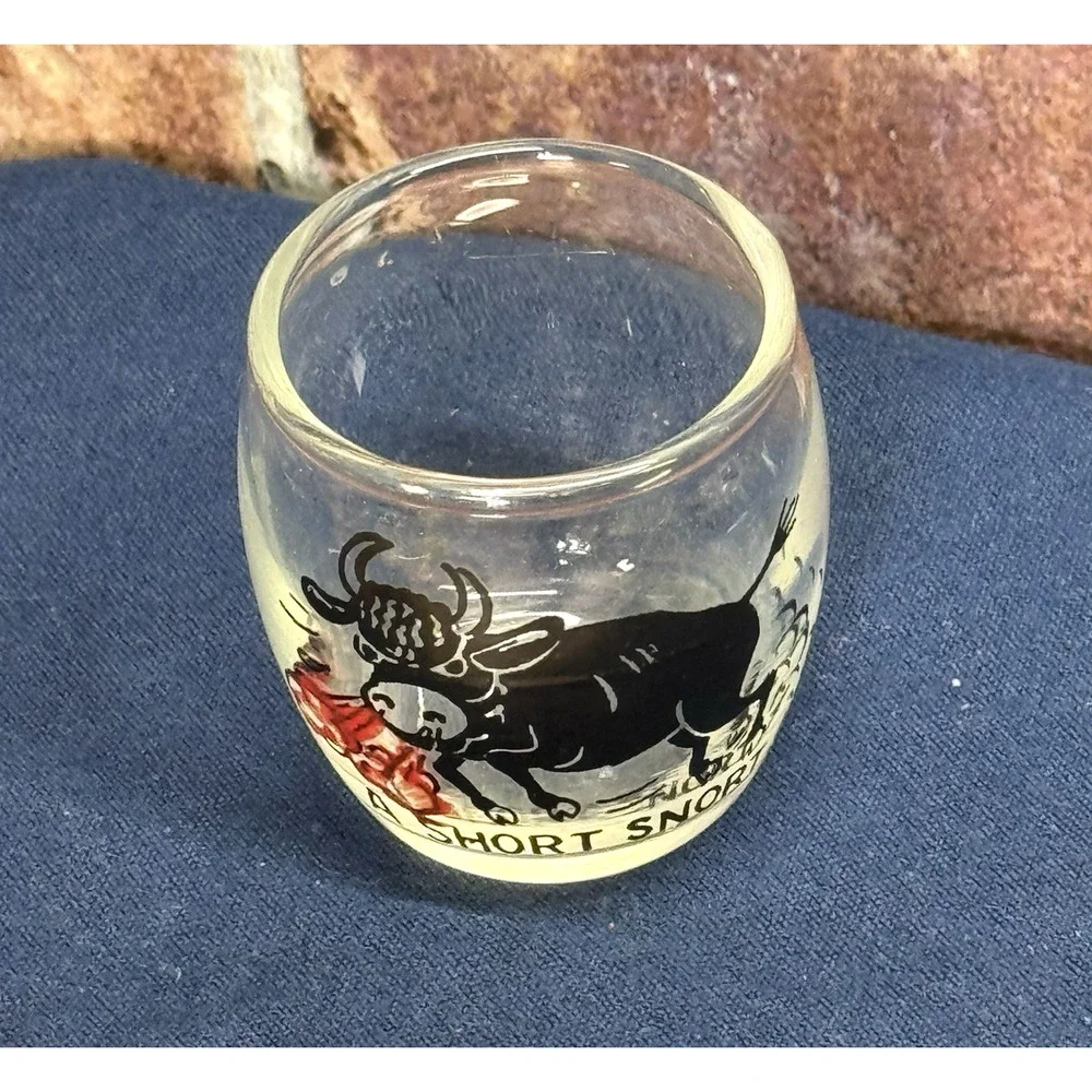 Vintage Novelty Shot Glass A Short Snort Mad Bull Design Barrel Round Shape‎